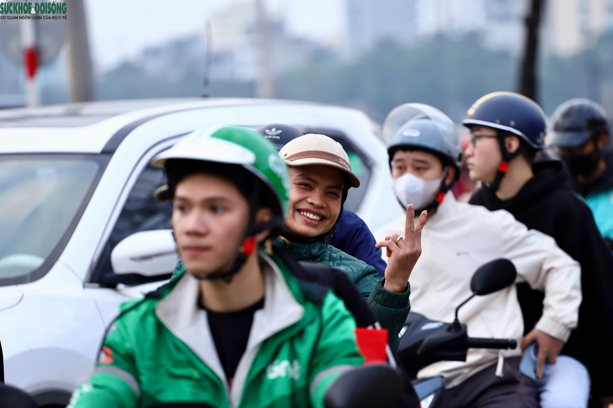 Chiều 26 Tết, giao thông tại Hà Nội thế nào?- Ảnh 11.