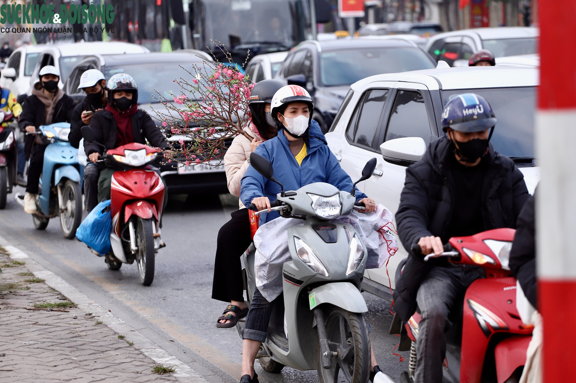 Chiều 26 Tết, giao thông tại Hà Nội thế nào?- Ảnh 9.