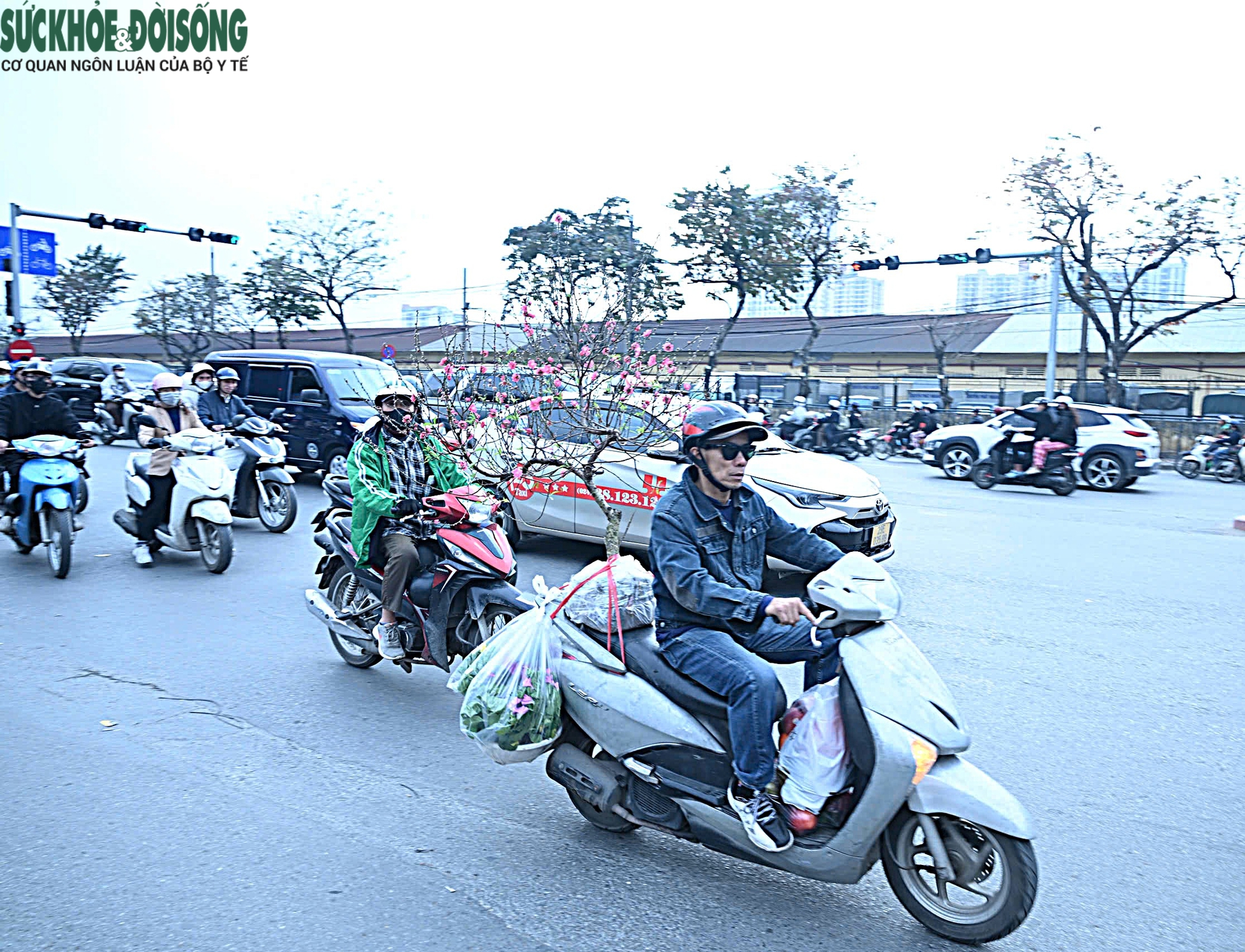 Chiều 26 Tết, giao thông tại Hà Nội thế nào?- Ảnh 10.