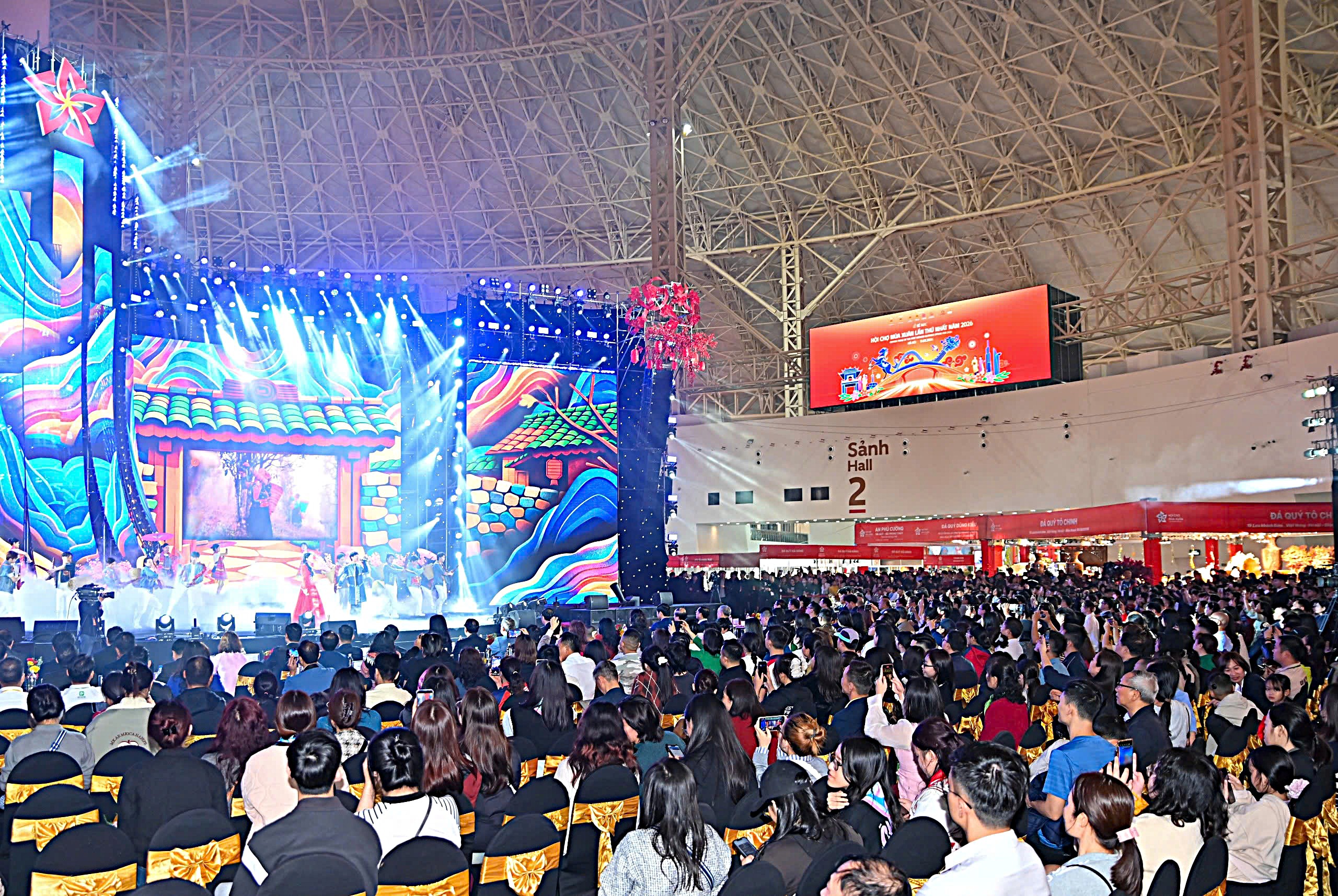 Hoành tráng Lễ bế mạc Hội chợ Mùa Xuân 2026- Ảnh 10. Hoành tráng Lễ bế mạc Hội chợ Mùa Xuân 2026- Ảnh 10.