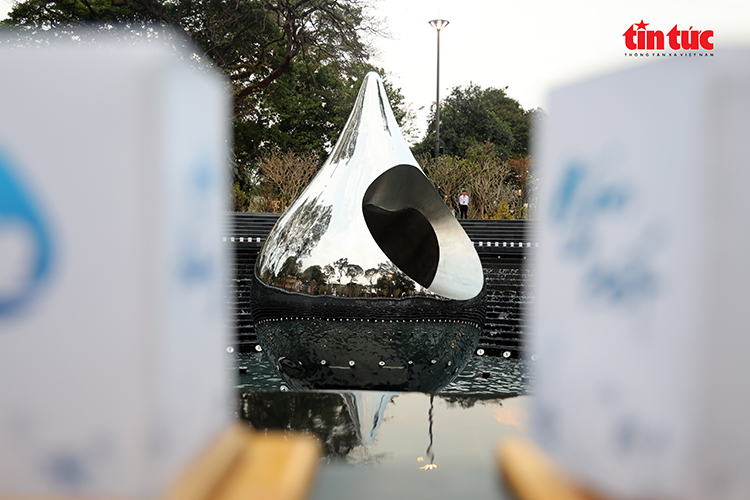 TP Hồ Chí Minh khánh thành công viên tưởng niệm nạn nhân COVID-19- Ảnh 5. TP Hồ Chí Minh khánh thành công viên tưởng niệm nạn nhân COVID-19- Ảnh 5.