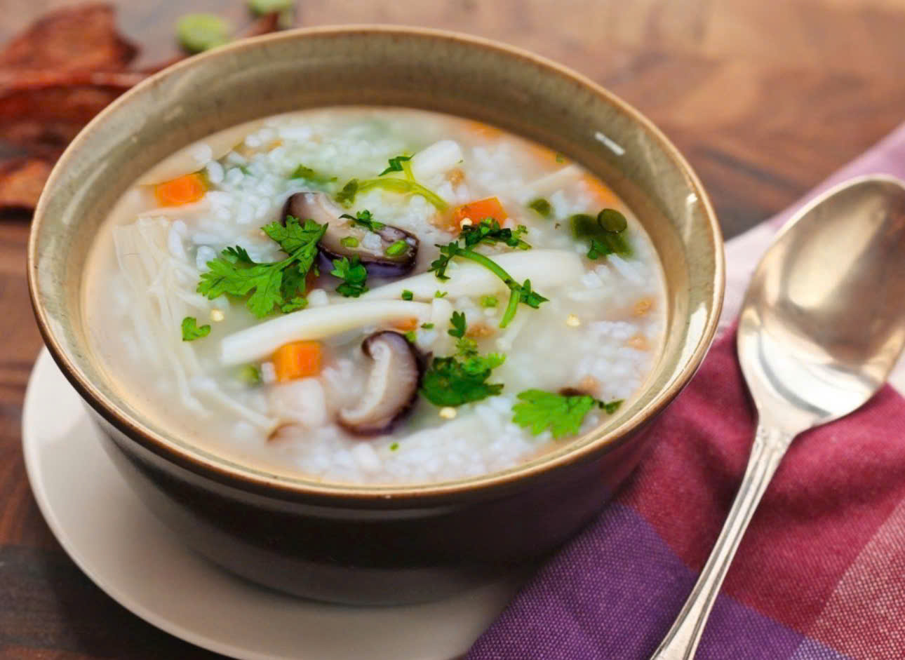 Cách ăn giúp cơ thể nhanh chóng tái lập cân bằng sau bữa tiệc- Ảnh 2.