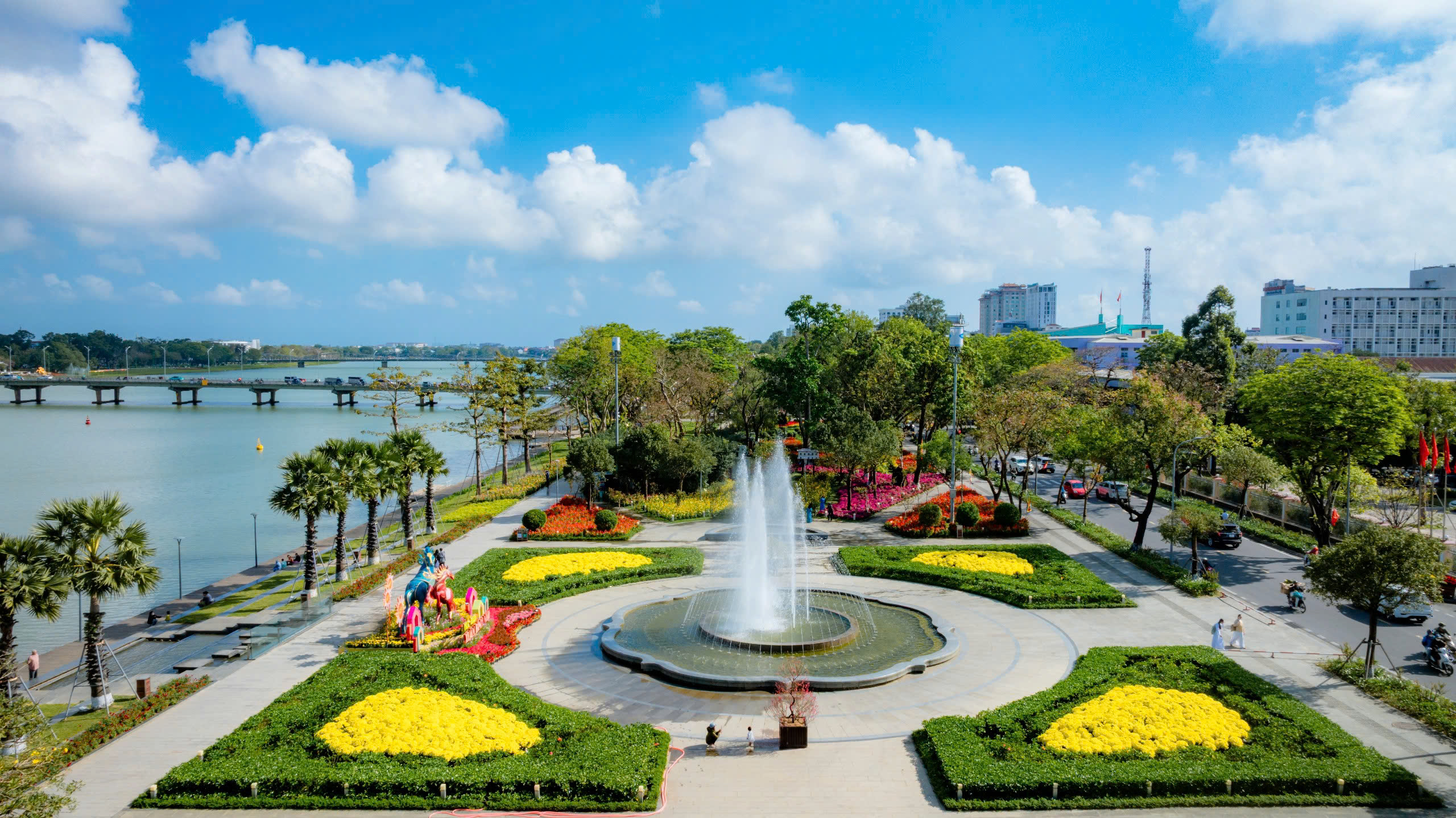 Ngắm linh vật ngựa tại Hội Xuân Huế 2026- Ảnh 6.