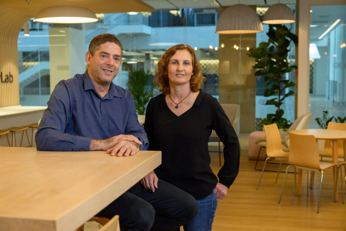 Phát hiện mở ra hướng tiếp cận mới trong điều trị HIV- Ảnh 1.