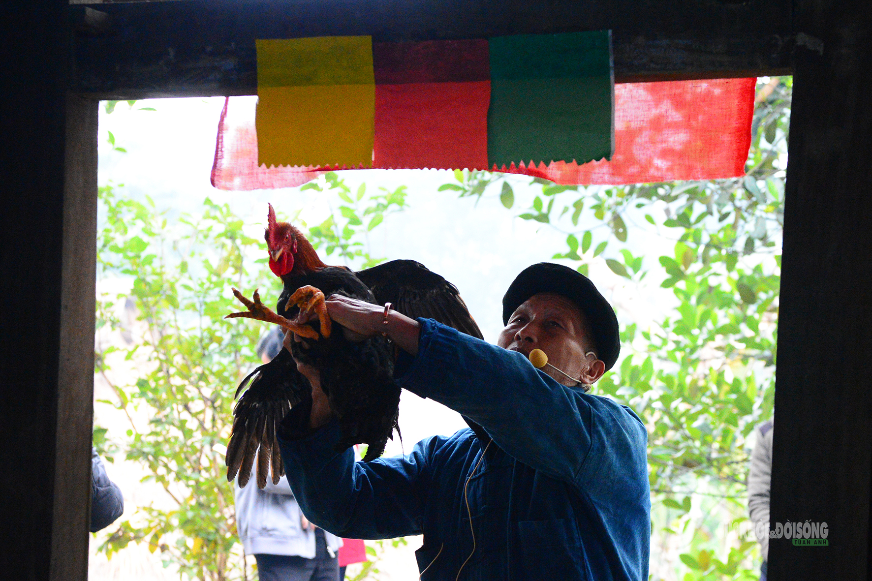 Người Mông đón Tết ở Thủ đô- Ảnh 6.