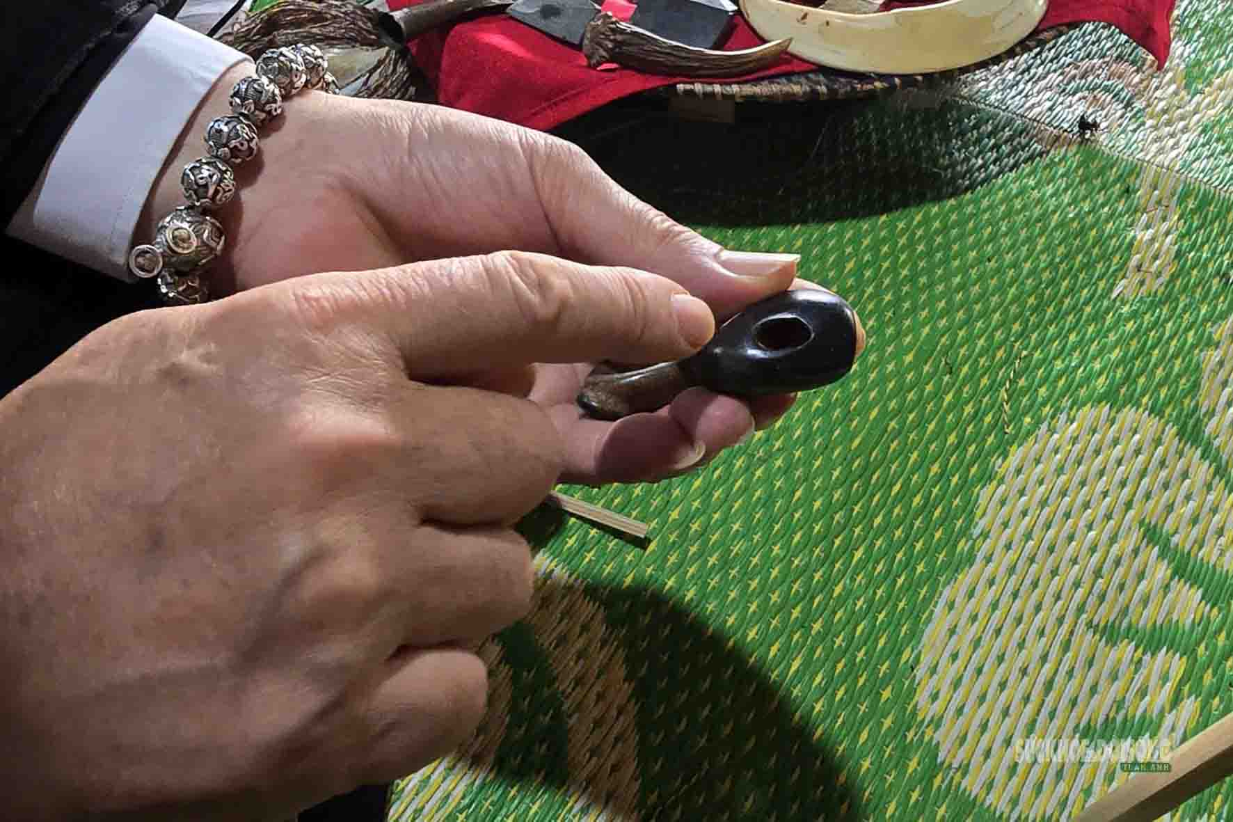 Túi Khót, báu vật linh thiêng của người Mường- Ảnh 4.