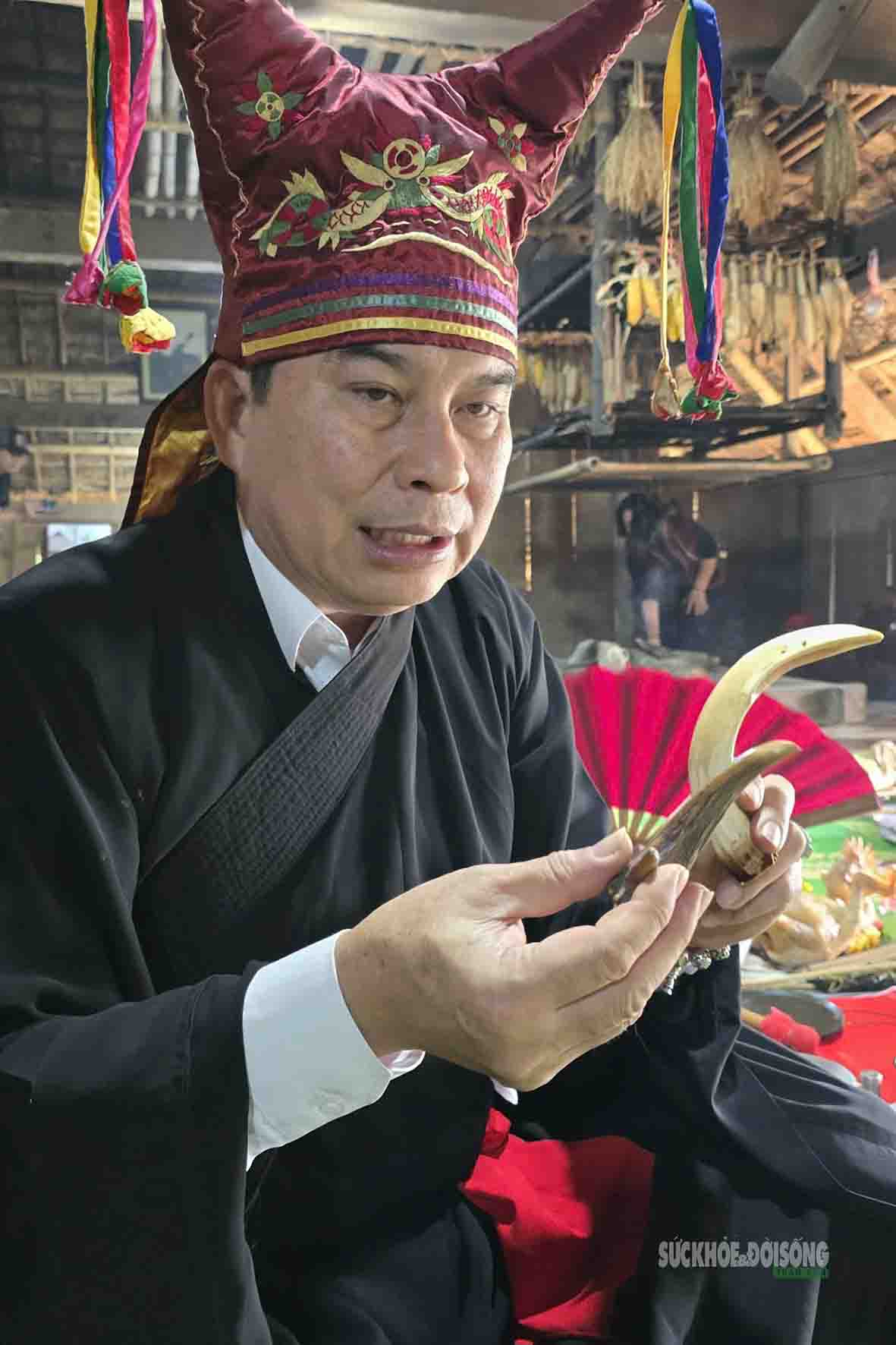 Túi Khót, báu vật linh thiêng của người Mường- Ảnh 1.