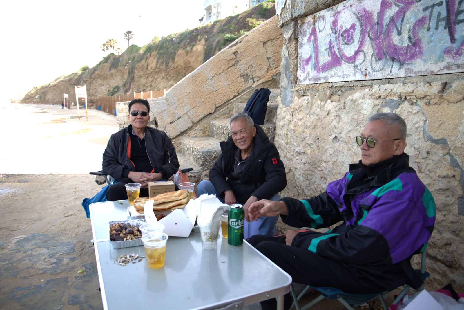 Góc biển Bat Yam và cuộc hẹn Chủ nhật của những người Việt xa xứ- Ảnh 2.