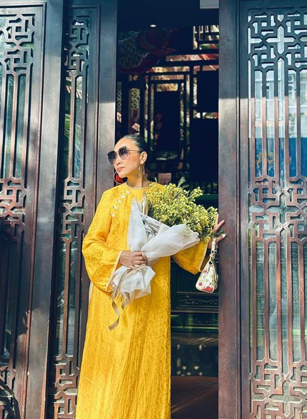 Nữ ca sĩ tuổi Ngọ lấy chồng Thụy Điển ở đời thực có cuộc sống viên mãn, tròn đầy- Ảnh 2.