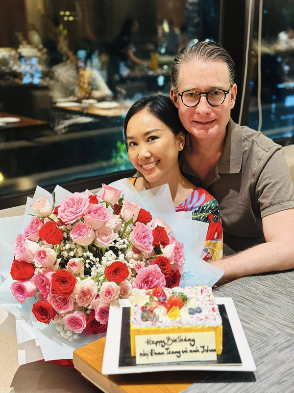 Nữ ca sĩ tuổi Ngọ lấy chồng Thụy Điển ở đời thực có cuộc sống viên mãn, tròn đầy- Ảnh 7.