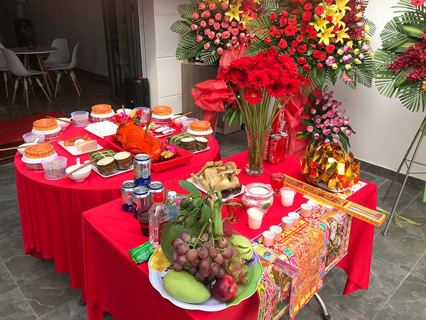Mâm cúng khai trương, mở hàng đầu năm 2026 gồm những gì để cả năm kinh doanh hồng phát?