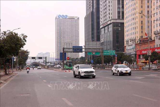 Giao thông Thủ đô Hà Nội thông thoáng trong ngày mùng 5 Tết- Ảnh 9. Giao thông Thủ đô Hà Nội thông thoáng trong ngày mùng 5 Tết- Ảnh 9.