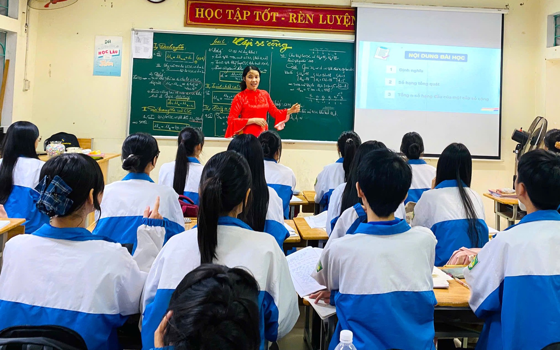 Phát động cuộc thi viết 'Ngày mai trong mắt em': Chắp cánh khát vọng xanh- Ảnh 3.