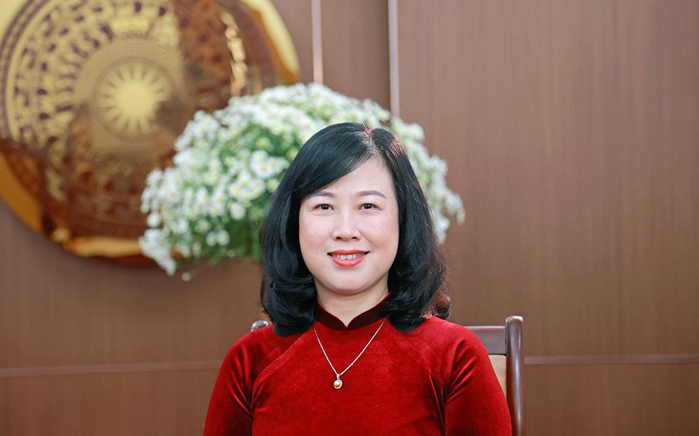 Bộ trưởng Đào Hồng Lan gửi thư chúc mừng các thầy thuốc, cán bộ, công chức, viên chức, người lao động ngành Y tế