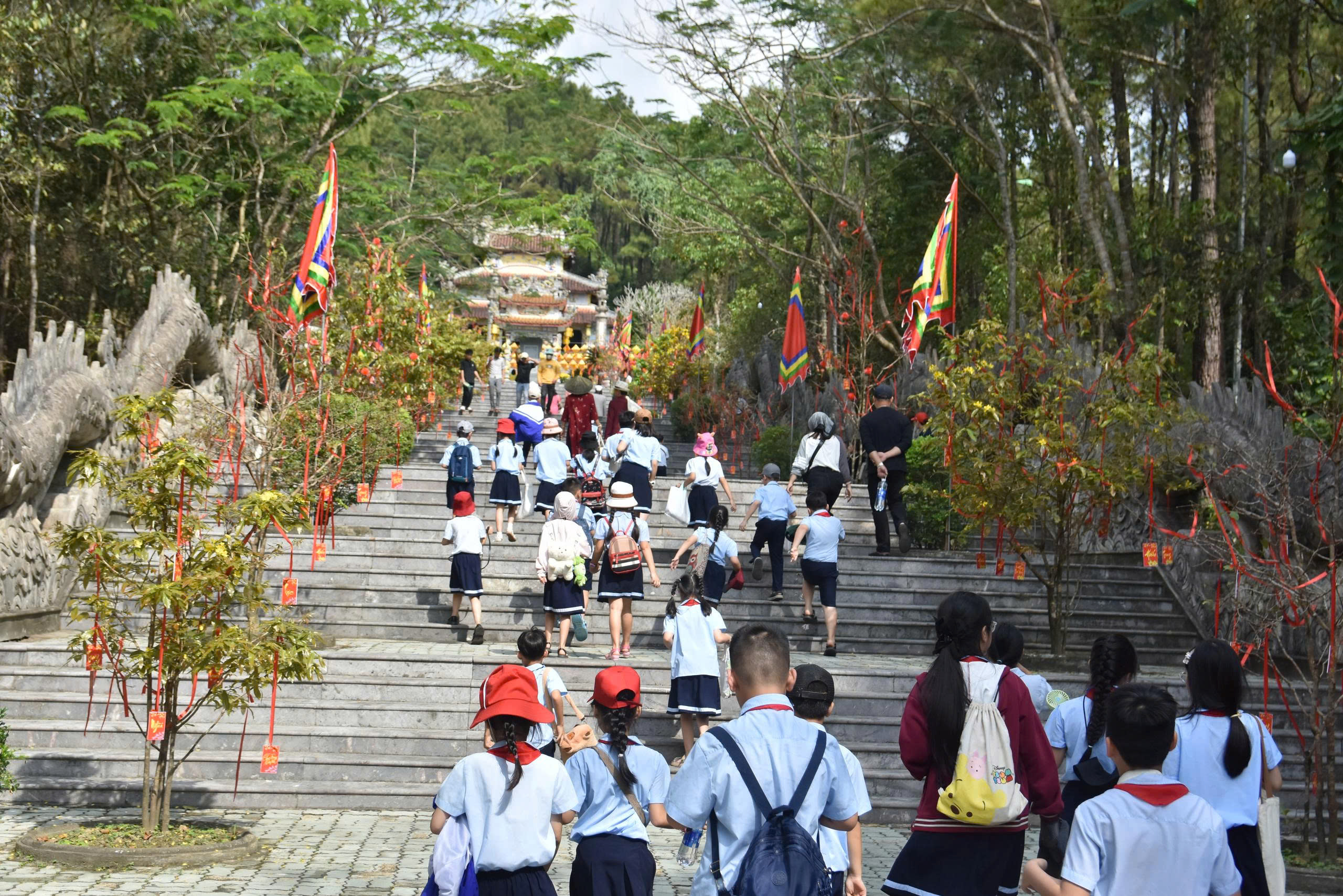 Cội nguồn truyền thống lễ hội nơi núi Ngũ Phong dịp đầu năm mới- Ảnh 4.