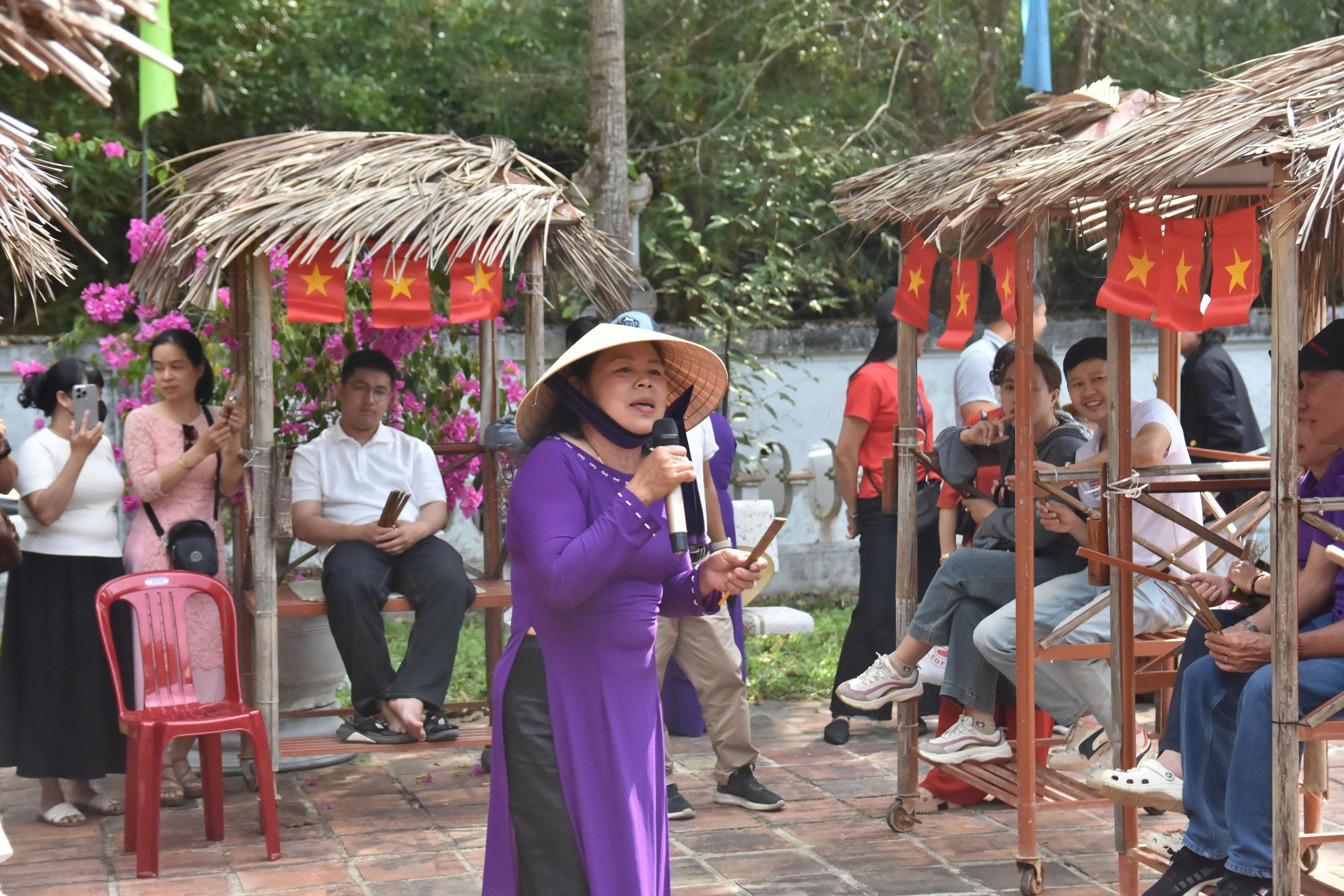 Cội nguồn truyền thống lễ hội nơi núi Ngũ Phong dịp đầu năm mới- Ảnh 2.