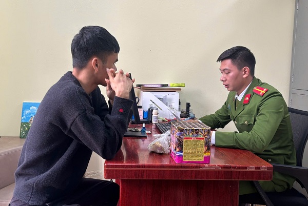 Đốt pháo hoa nổ trái phép, một người ở Thái Nguyên bị phạt 30 triệu đồng- Ảnh 1. Đốt pháo hoa nổ trái phép, một người ở Thái Nguyên bị phạt 30 triệu đồng- Ảnh 1.