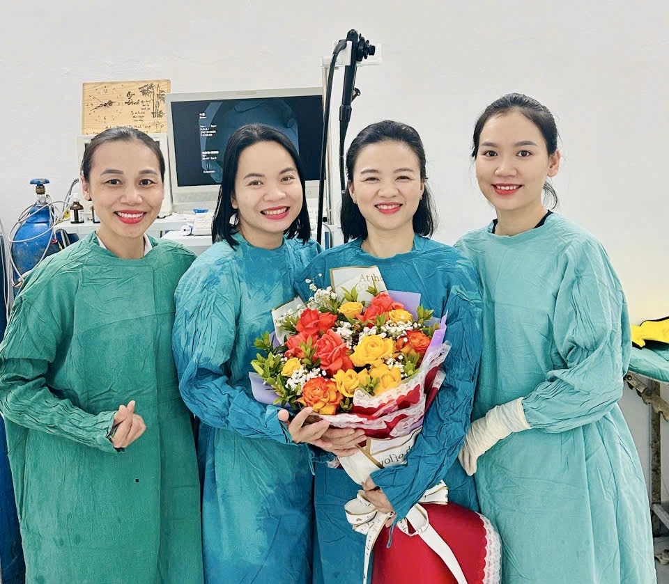 Nữ bác sĩ 20 năm viết tiếp hành trình còn dang dở của người ba - Ảnh 5.