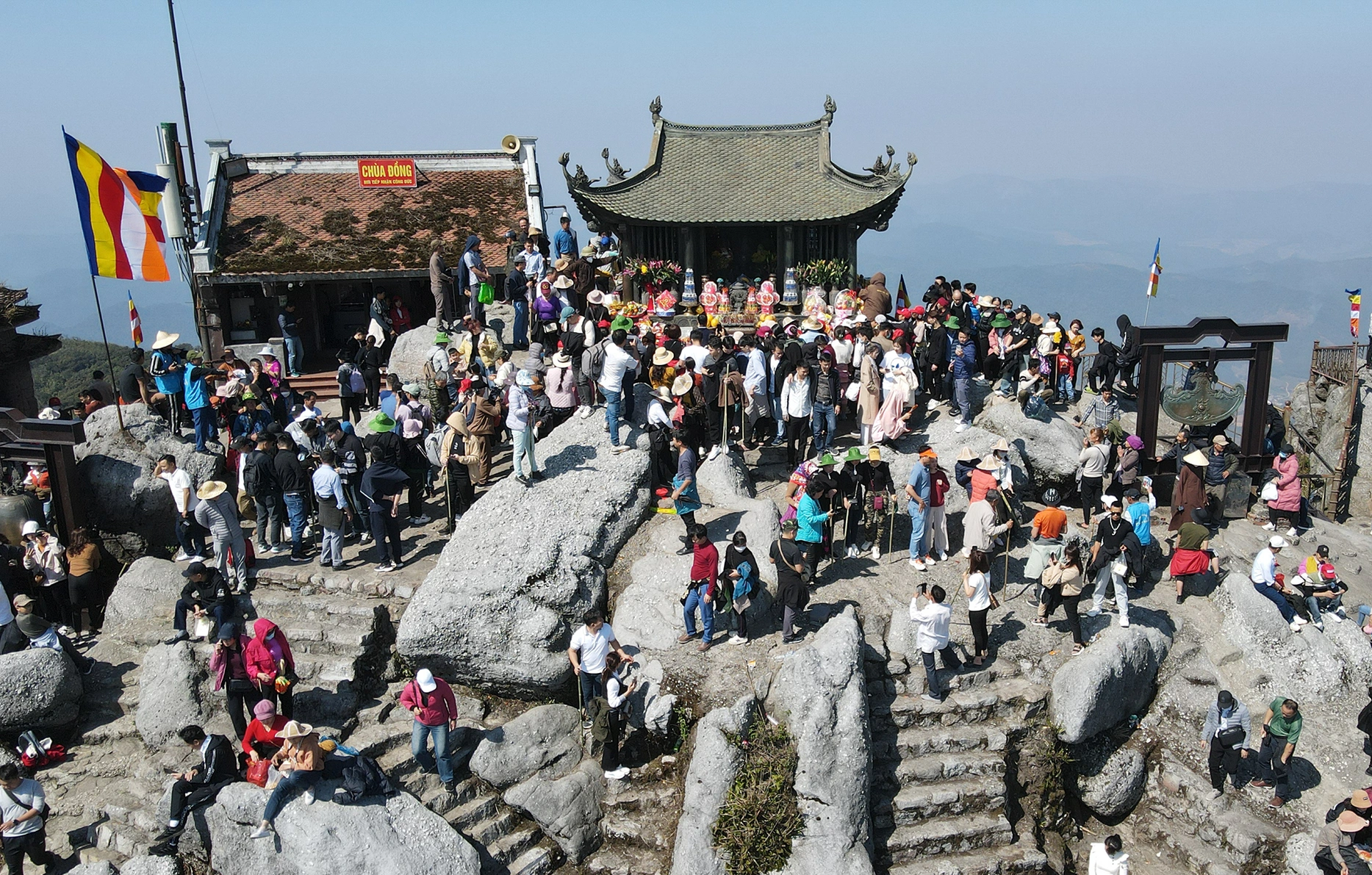 Khai hội Xuân Yên Tử 2026- Ảnh 4. Khai hội Xuân Yên Tử 2026- Ảnh 4.