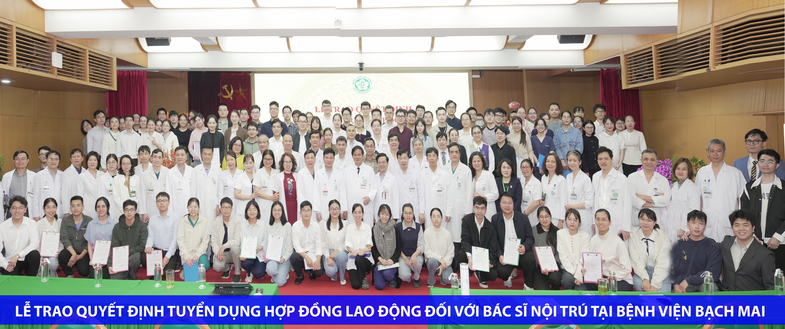 PGS.TS Đào Xuân Cơ: 'Bạch Mai không hứa hẹn sự nhàn nhã nhưng trao cơ hội để bác sĩ nội trú trưởng thành nhanh, ý nghĩa'
- Ảnh 4.