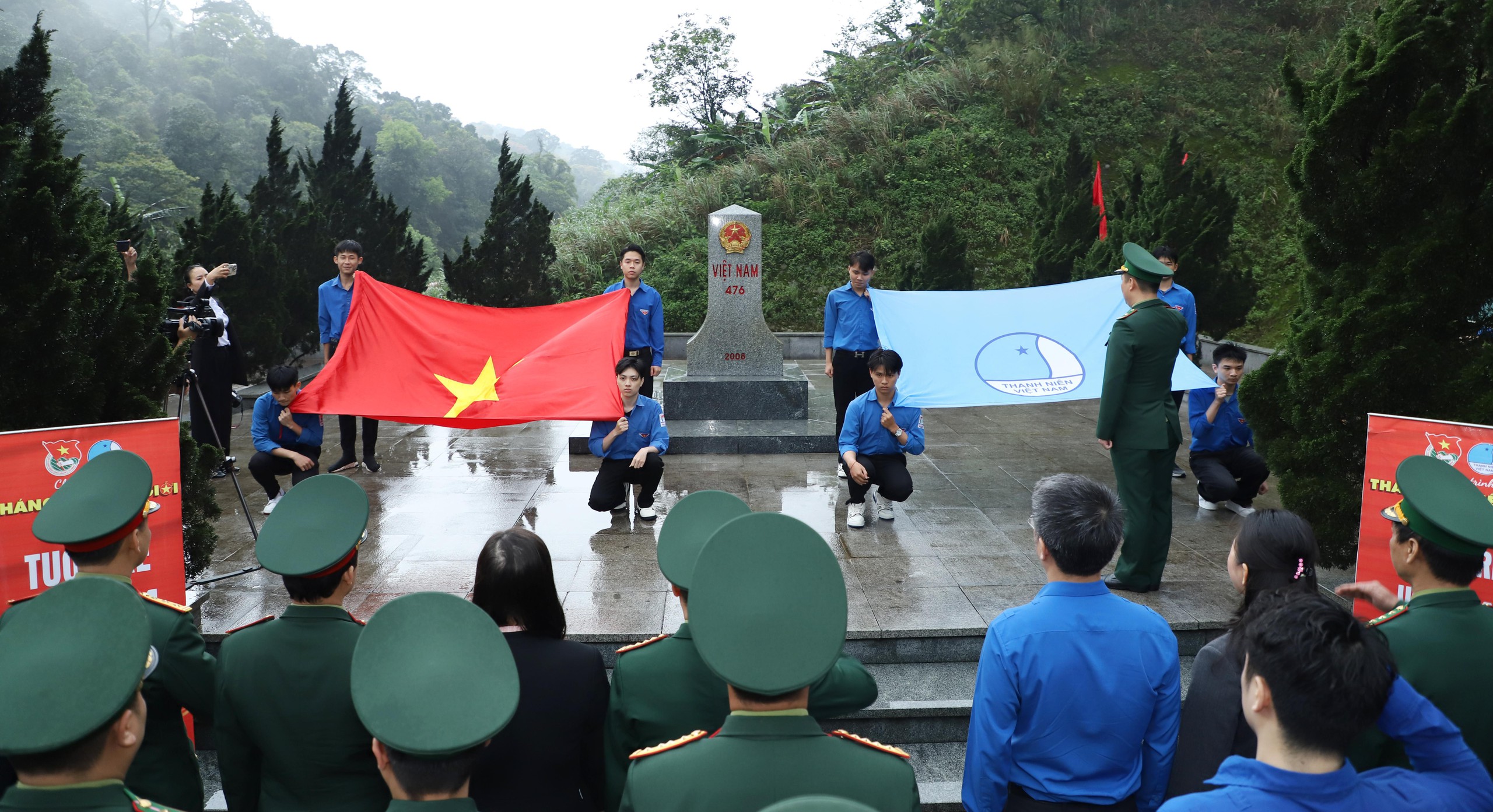 'Tháng Ba biên giới' lan tỏa sâu rộng thông điệp yêu nước- Ảnh 1.