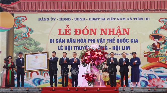 Bắc Ninh đón nhận danh hiệu Di sản văn hóa phi vật thể quốc gia Lễ hội Lim- Ảnh 1.