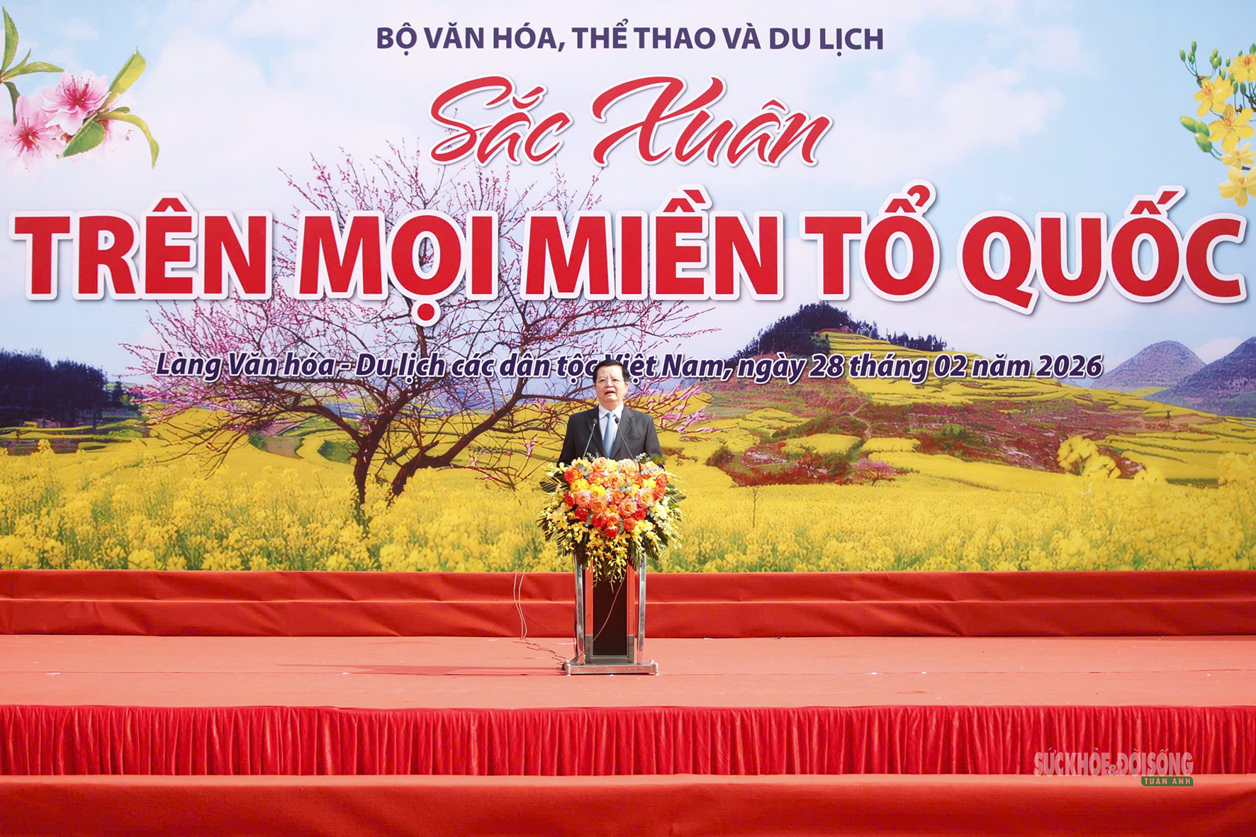 Phó Thủ tướng Mai Văn Chính dự Ngày hội "Sắc Xuân trên mọi miền Tổ quốc" 2026- Ảnh 1. Phó Thủ tướng Mai Văn Chính dự Ngày hội "Sắc Xuân trên mọi miền Tổ quốc" 2026- Ảnh 1.