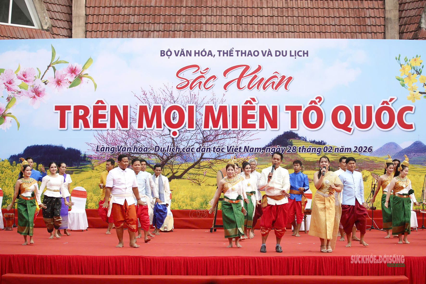 Phó Thủ tướng Mai Văn Chính dự Ngày hội "Sắc Xuân trên mọi miền Tổ quốc" 2026- Ảnh 5. Phó Thủ tướng Mai Văn Chính dự Ngày hội "Sắc Xuân trên mọi miền Tổ quốc" 2026- Ảnh 5.