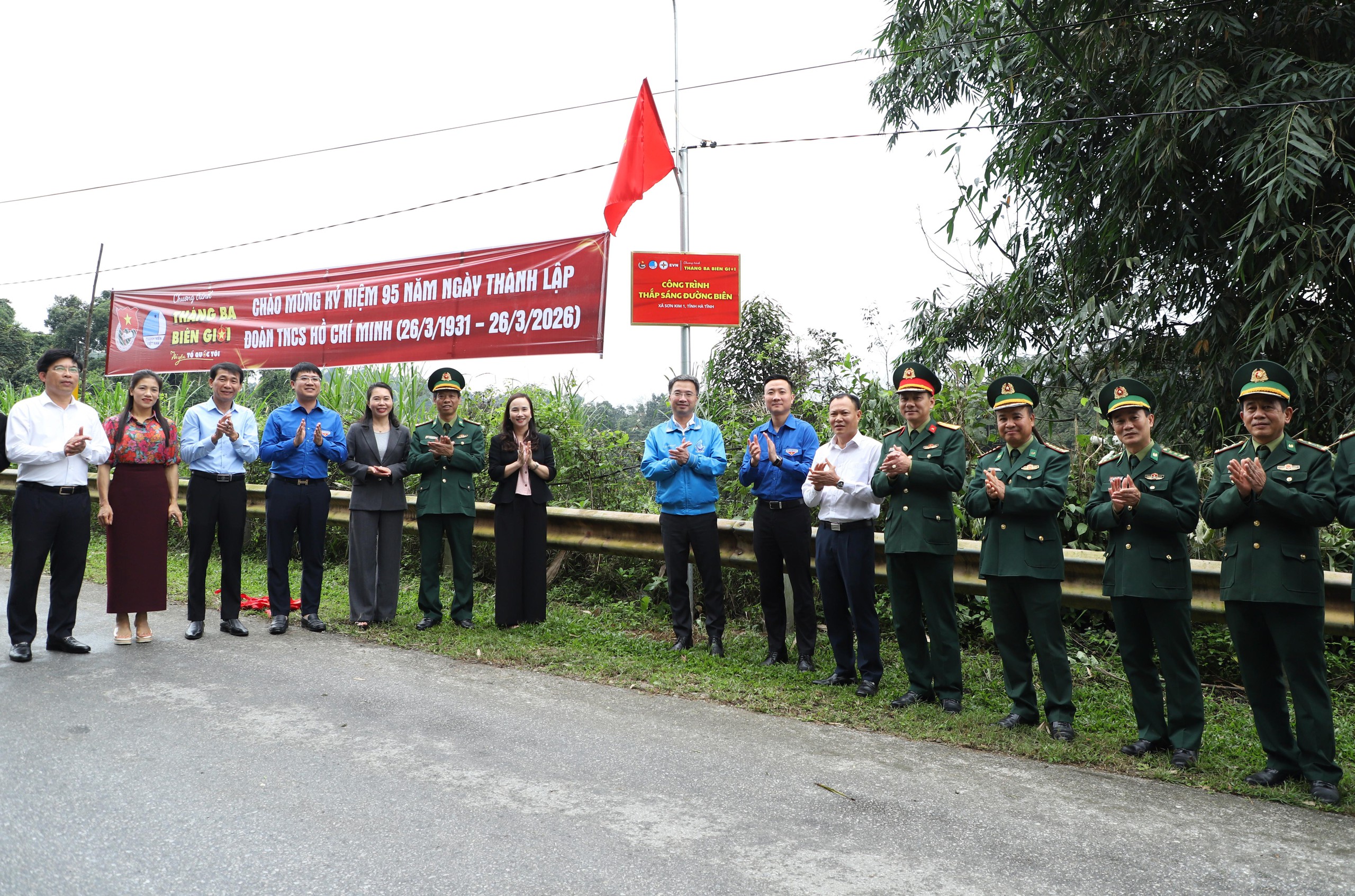 'Tháng Ba biên giới' lan tỏa sâu rộng thông điệp yêu nước- Ảnh 5.