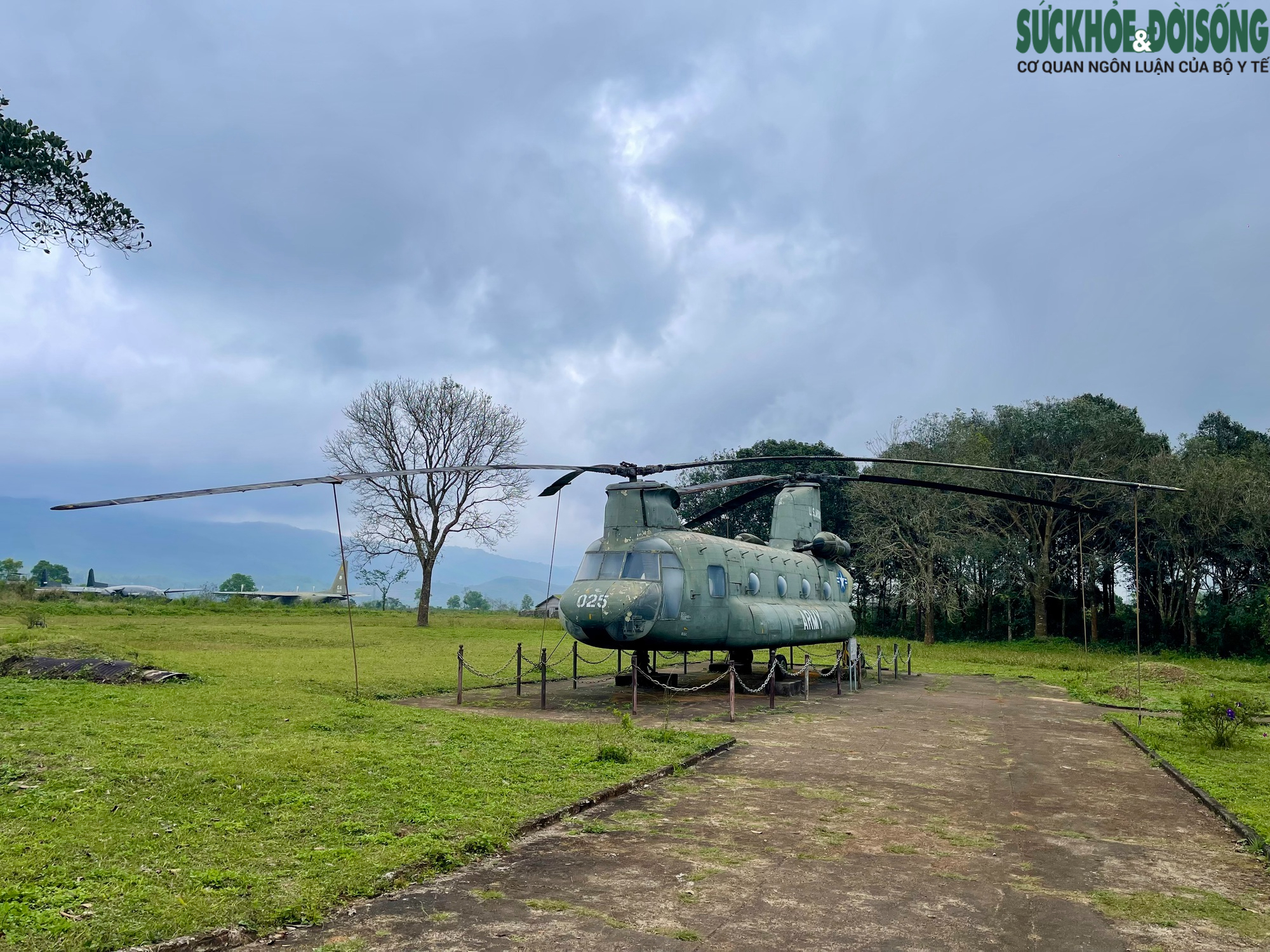 Cận cảnh chiếc máy bay có biệt danh ‘toa tàu bay’ duy nhất tại Việt Nam- Ảnh 2.