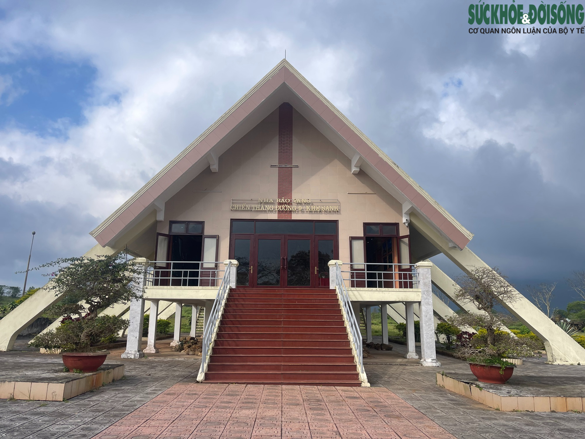 Cận cảnh chiếc máy bay có biệt danh ‘toa tàu bay’ duy nhất tại Việt Nam- Ảnh 3.