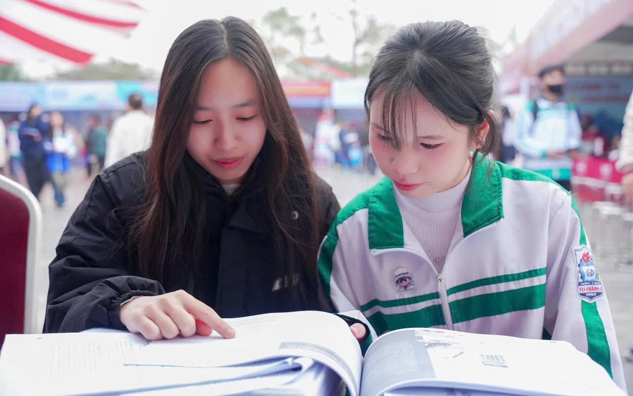 Bùng nổ ngành 'hot', thí sinh cần lưu ý gì?- Ảnh 2.