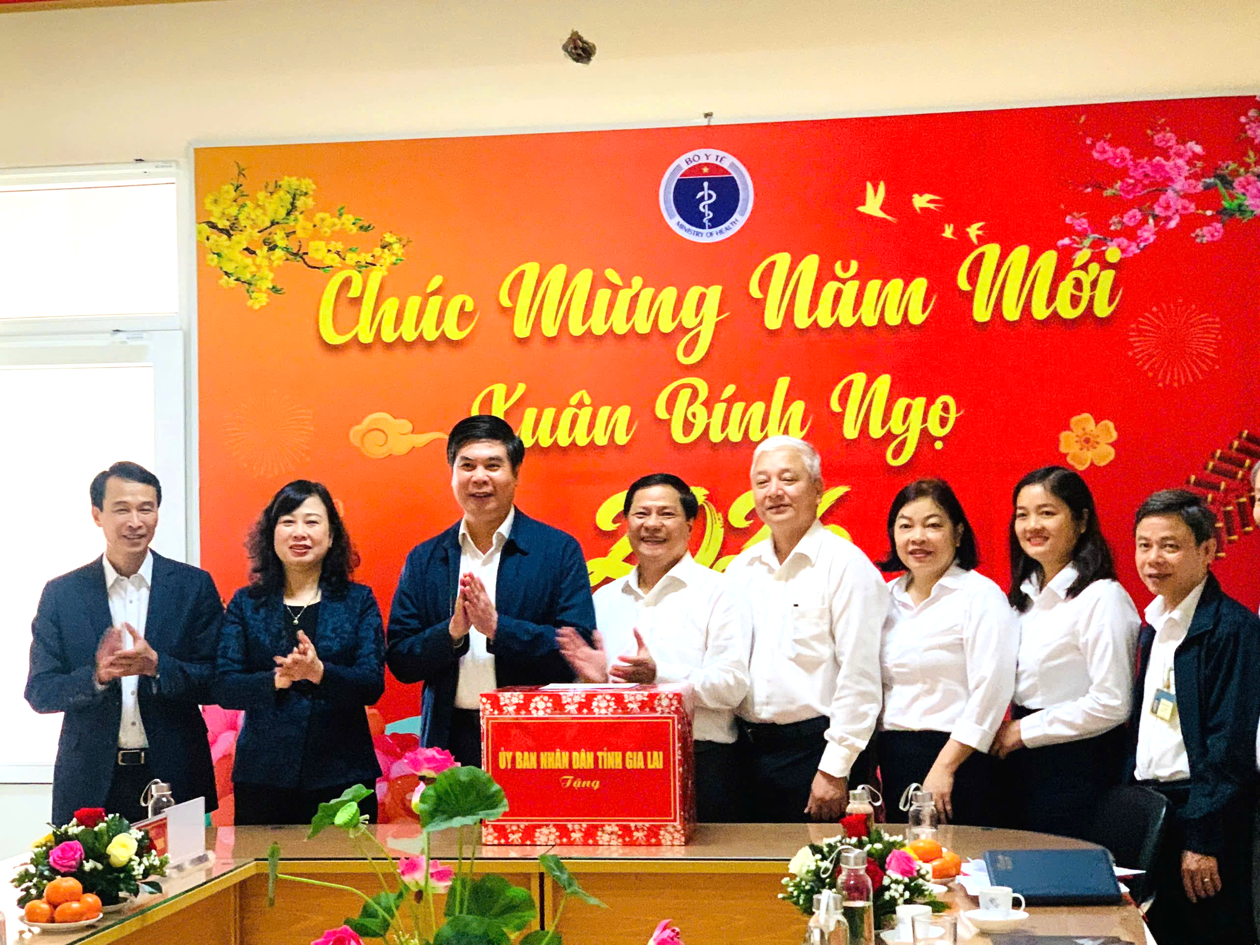 Bộ trưởng Đào Hồng Lan làm việc, chúc Tết Bệnh viện Chỉnh hình và Phục hồi chức năng Quy Nhơn- Ảnh 3.