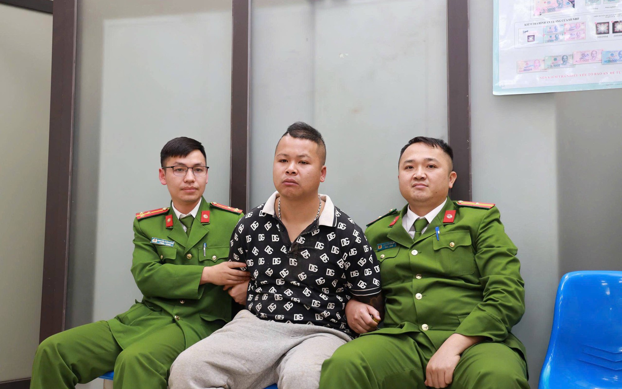 Vụ cướp ngân hàng tại Lào Cai: Nghi phạm đang điều trị bệnh tâm thần