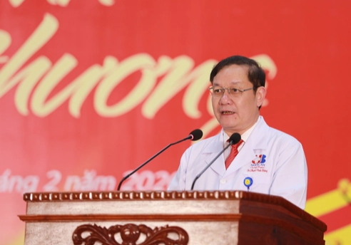 Gần 700 triệu đồng đến với bệnh nhân ung thư khó khăn dịp 'Xuân yêu thương 2026'- Ảnh 1.