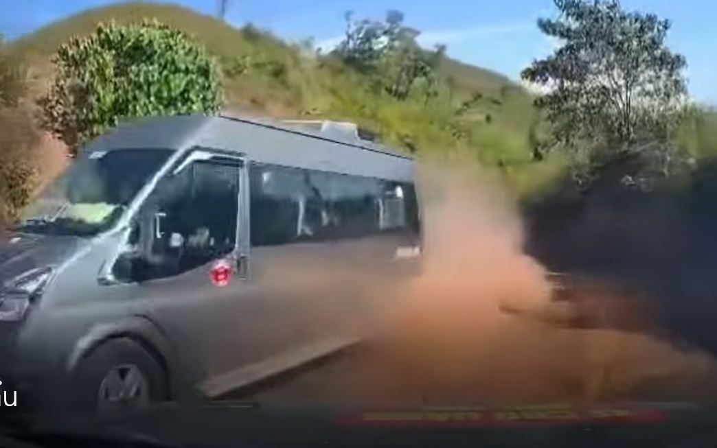 Trục xuất 7 người nước ngoài nhập cảnh lao động trái phép- Ảnh 2.