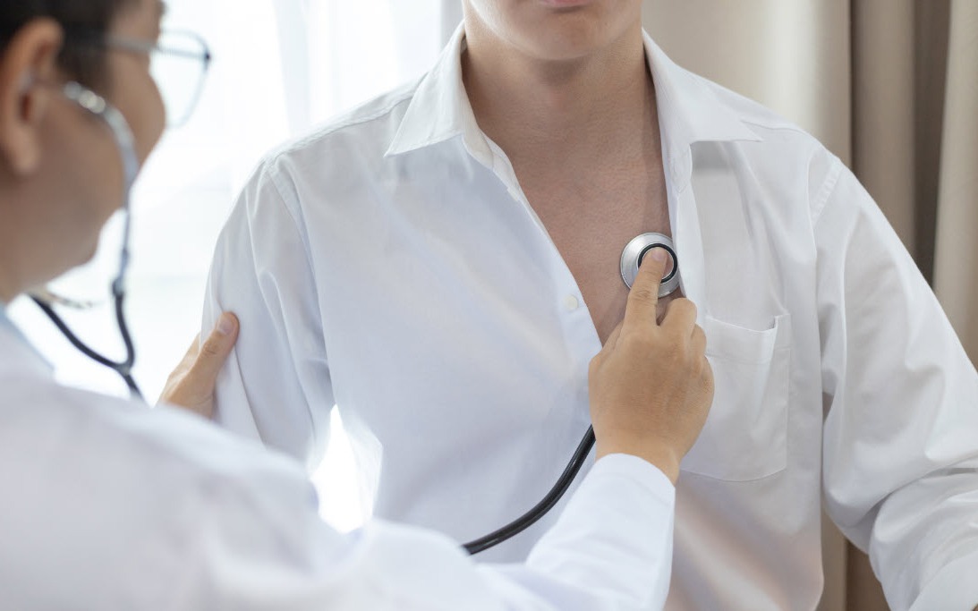 Bé gái 4 tháng tuổi mắc bệnh da hiếm gặp, viêm phổi tái diễn được điều trị ổn định- Ảnh 3. Bé gái 4 tháng tuổi mắc bệnh da hiếm gặp, viêm phổi tái diễn được điều trị ổn định- Ảnh 3.