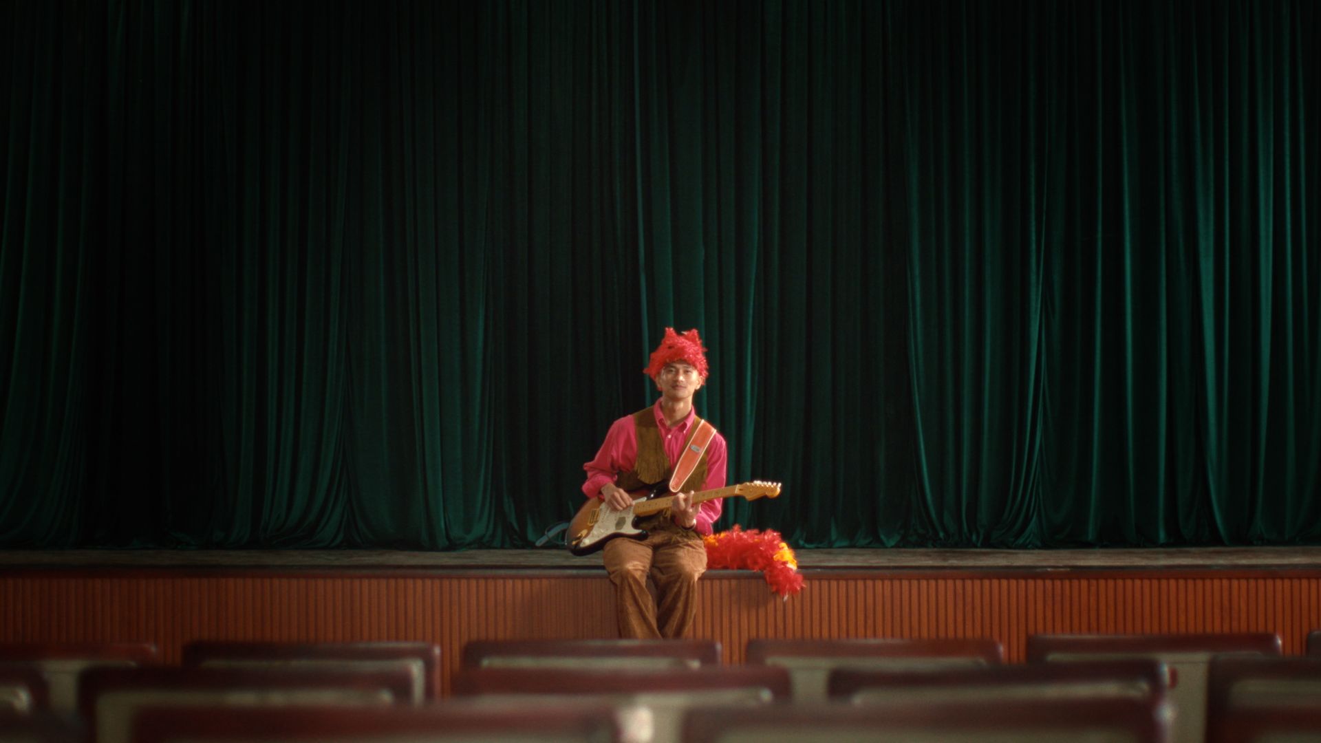 Nguyễn Hùng 'Mưa đỏ' diễn xuất và hát nhạc phim ra rạp sau Tết- Ảnh 2.