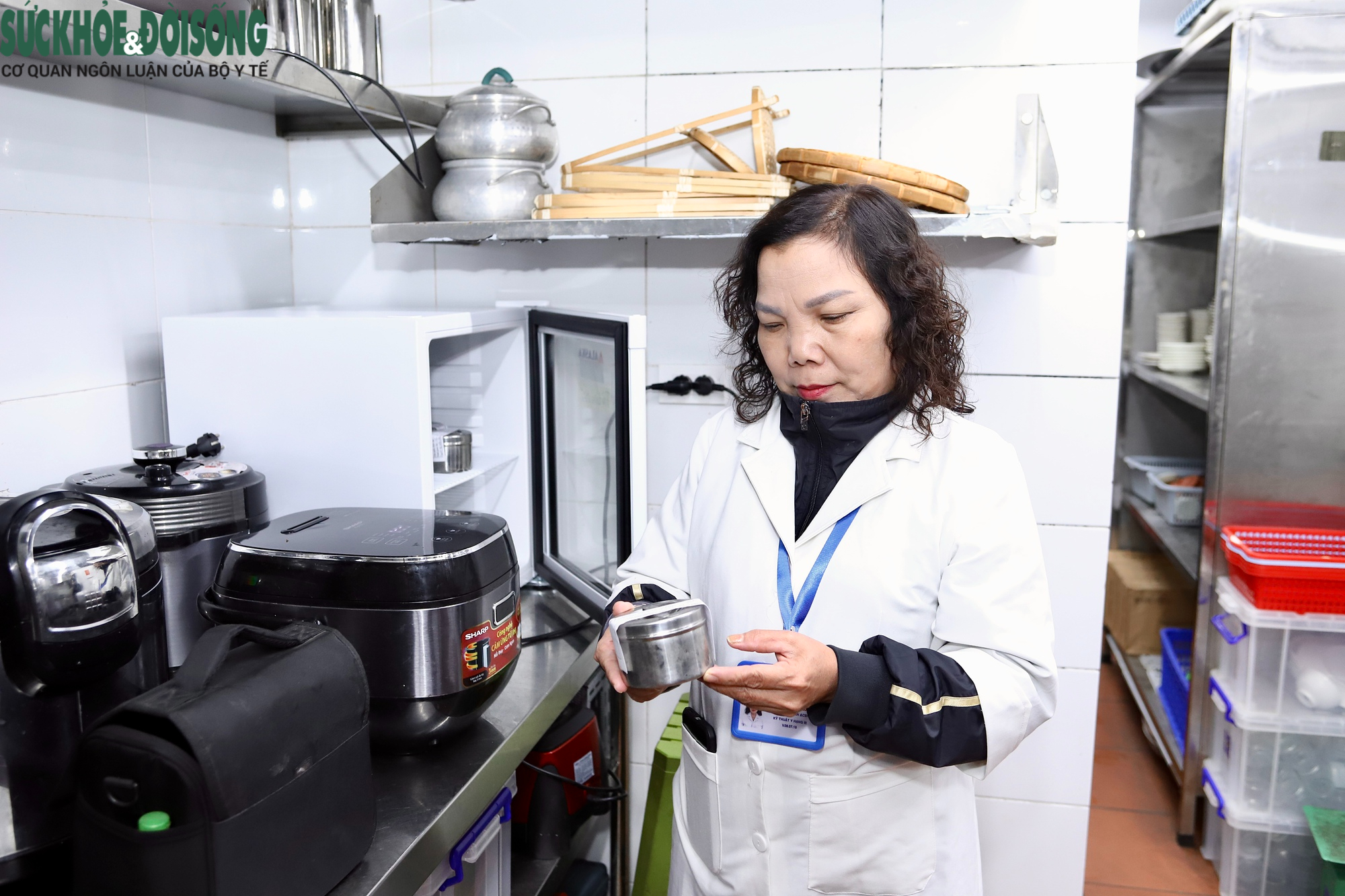 Phường Ba Đình tăng cường kiểm tra an toàn thực phẩm dịp Tết- Ảnh 2.