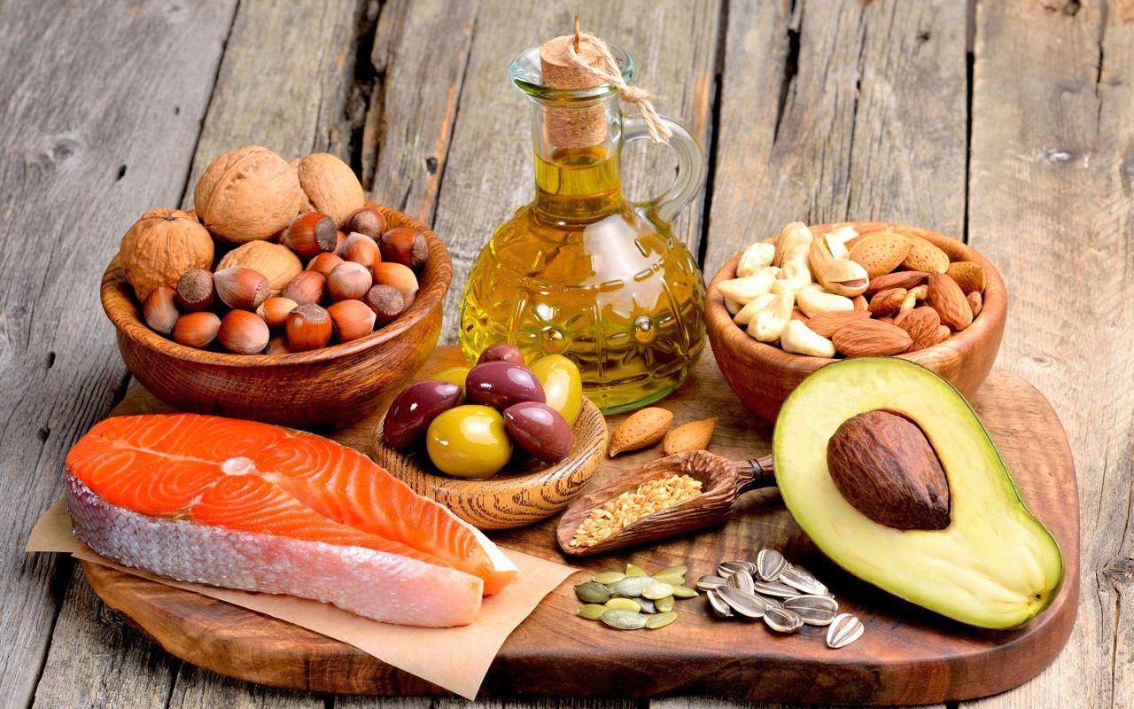 2 nhóm thực phẩm giàu chất béo ‘tốt’ giúp kiểm soát mỡ máu