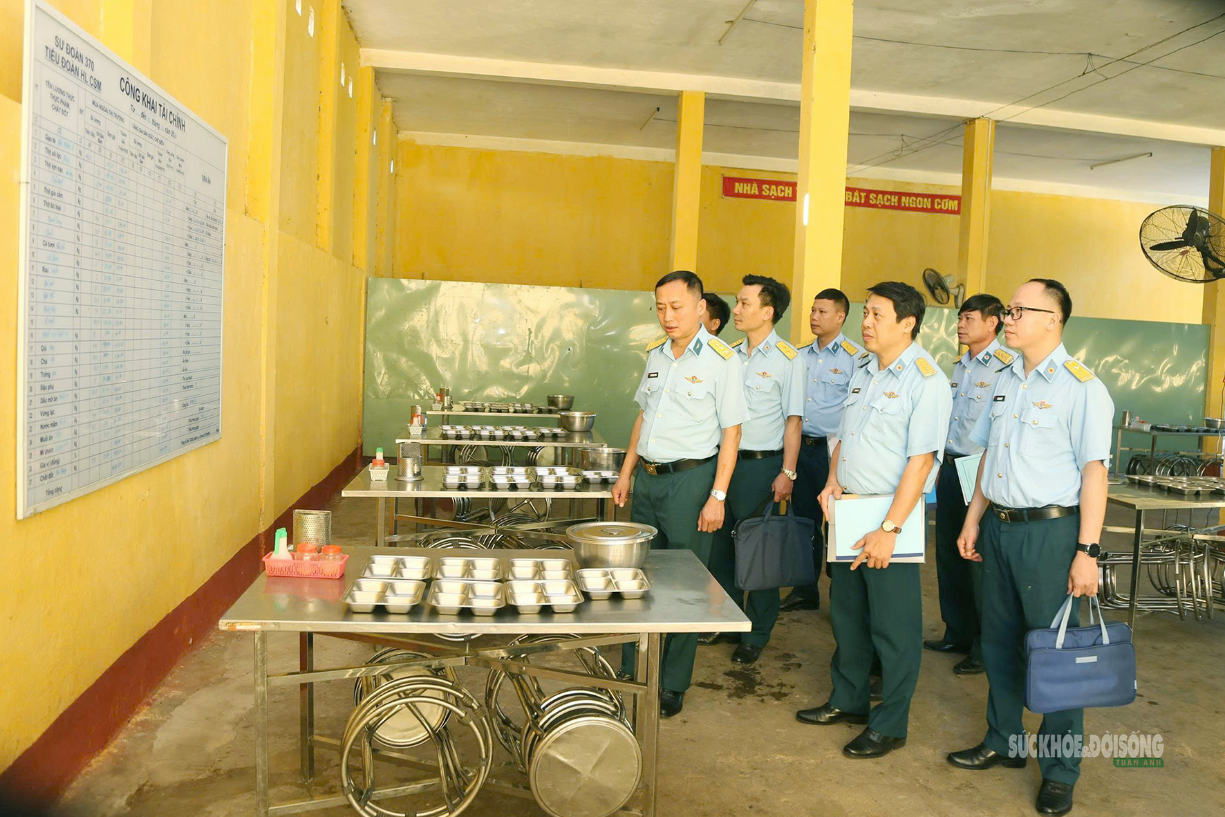 Bảo đảm công tác y tế, chăm sóc sức khoẻ cho chiến sĩ mới ngay từ đầu mùa huấn luyện- Ảnh 6.