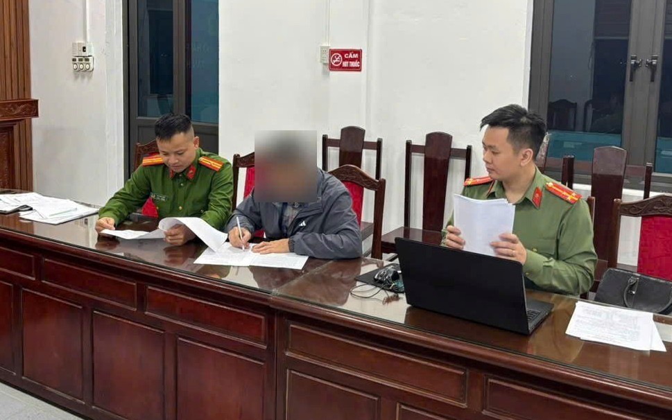 Bình luận sai sự thật về công tác bầu cử, nam thanh niên bị phạt 7,5 triệu đồng- Ảnh 2. Bình luận sai sự thật về công tác bầu cử, nam thanh niên bị phạt 7,5 triệu đồng- Ảnh 2.