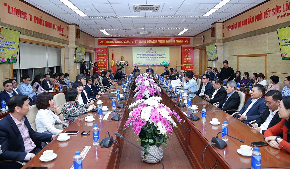 Bộ Y tế và Bộ Tư pháp tăng cường phối hợp triển khai Nghị quyết về đổi mới xây dựng và thi hành pháp luật- Ảnh 3.