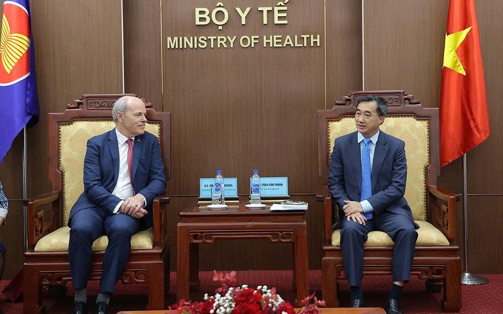 Kỳ họp Đại hội đồng Y tế Thế giới lần thứ 79: Việt Nam thúc đẩy hợp tác về phòng bệnh- Ảnh 2. Thúc đẩy hợp tác y tế giữa Việt Nam và Canada