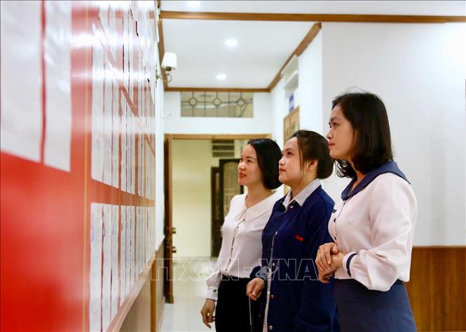 Những trường hợp không được ghi tên, xóa tên trong danh sách cử tri- Ảnh 1. Những trường hợp không được ghi tên, xóa tên trong danh sách cử tri- Ảnh 1.