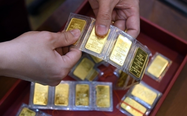 Chốt giá vàng hôm nay ngày 15/3 giảm cực mạnh, người mua lỗ đậm- Ảnh 2. Chốt giá vàng hôm nay ngày 14/3 chưa ngừng giảm cực mạnh