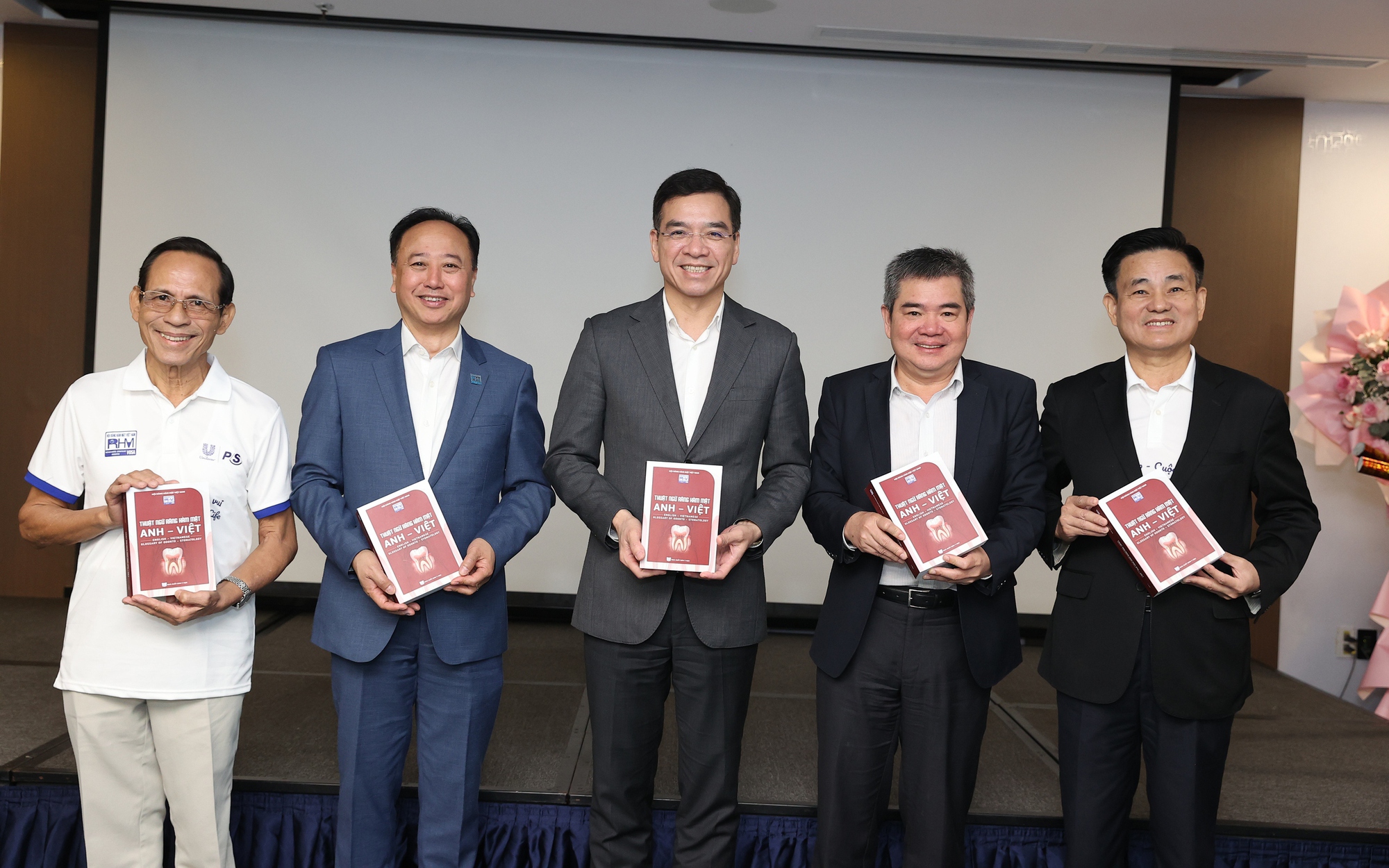 Phát huy vai trò công tác xã hội bệnh viện: Hướng tới chăm sóc toàn diện, lấy người bệnh làm trung tâm- Ảnh 6.