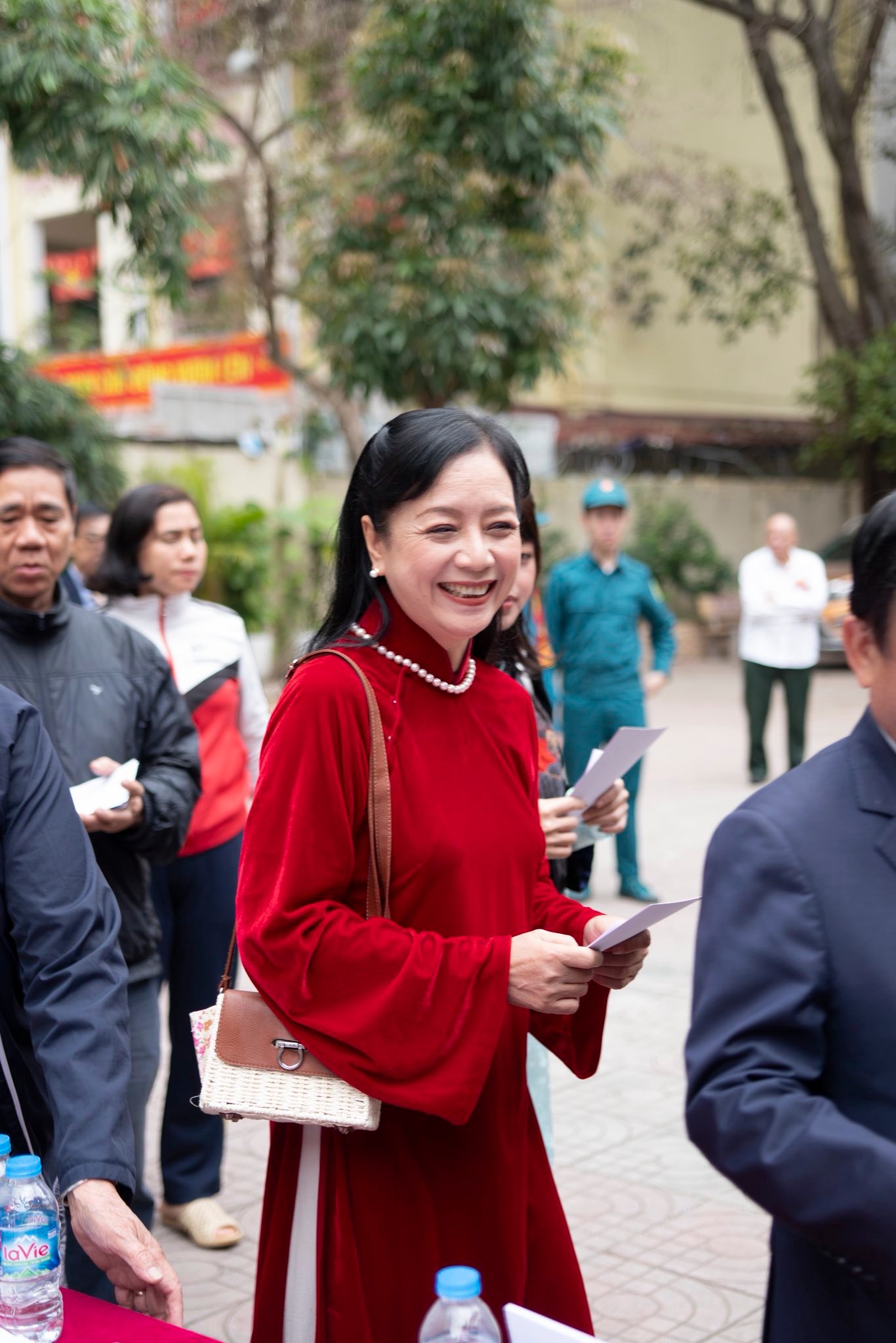 Vợ chồng NSƯT Chiều Xuân gây chú ý- Ảnh 2.