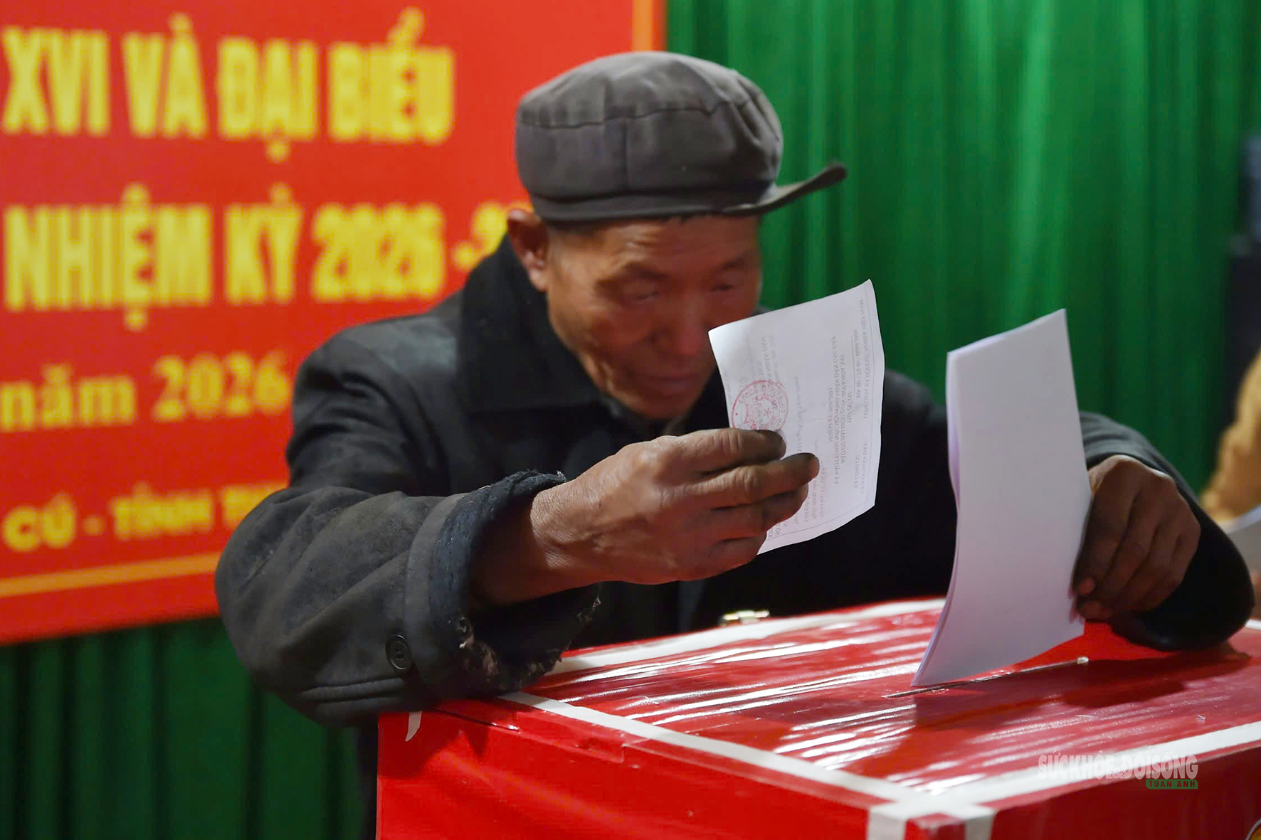 Sắc màu dân tộc rạng rỡ trong ngày hội non sông ở Lô Lô Chải- Ảnh 9.