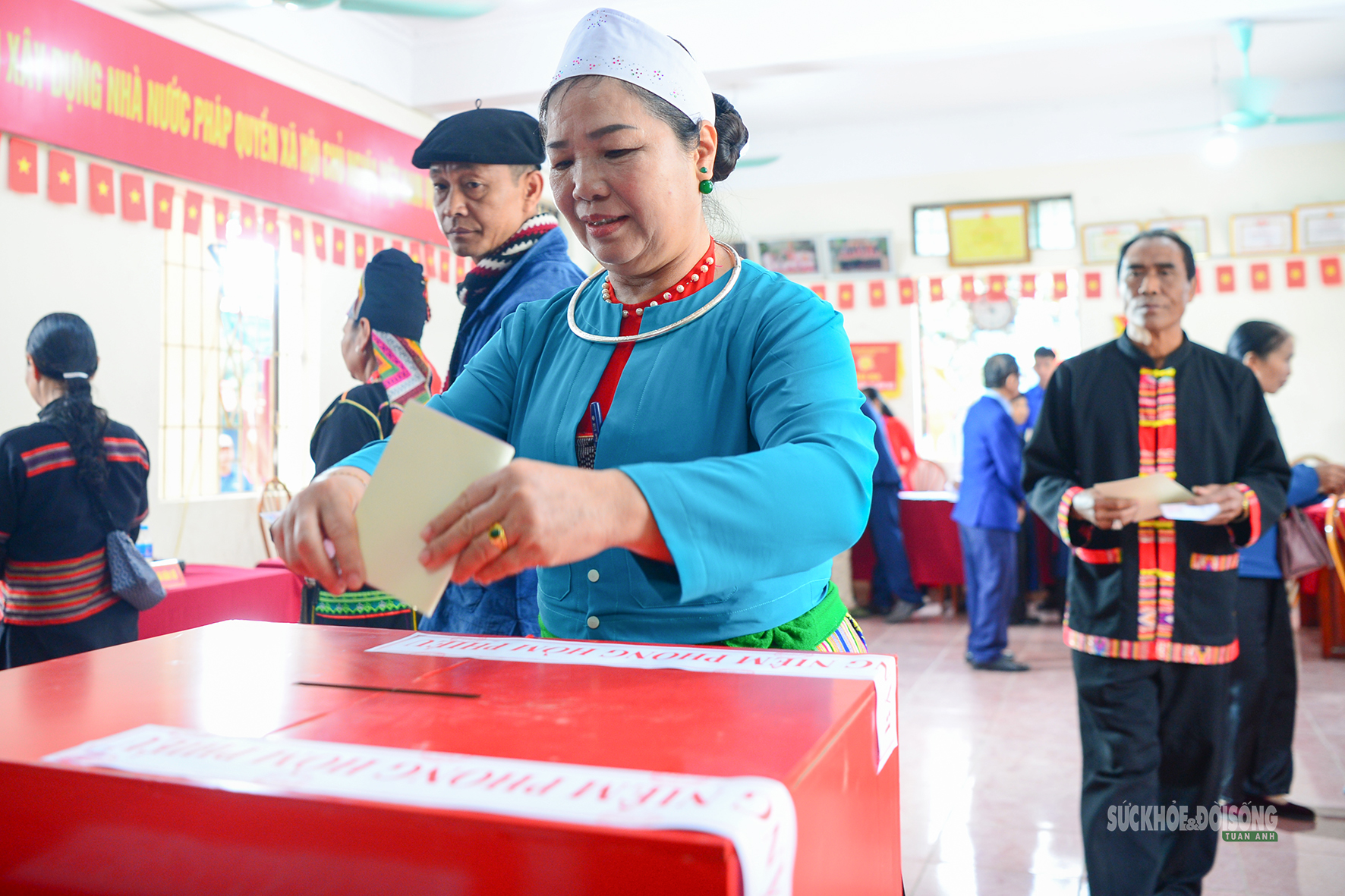 Sắc màu dân tộc hòa nhịp trong ngày hội non sông- Ảnh 12. Sắc màu dân tộc hòa nhịp trong ngày hội non sông- Ảnh 12.